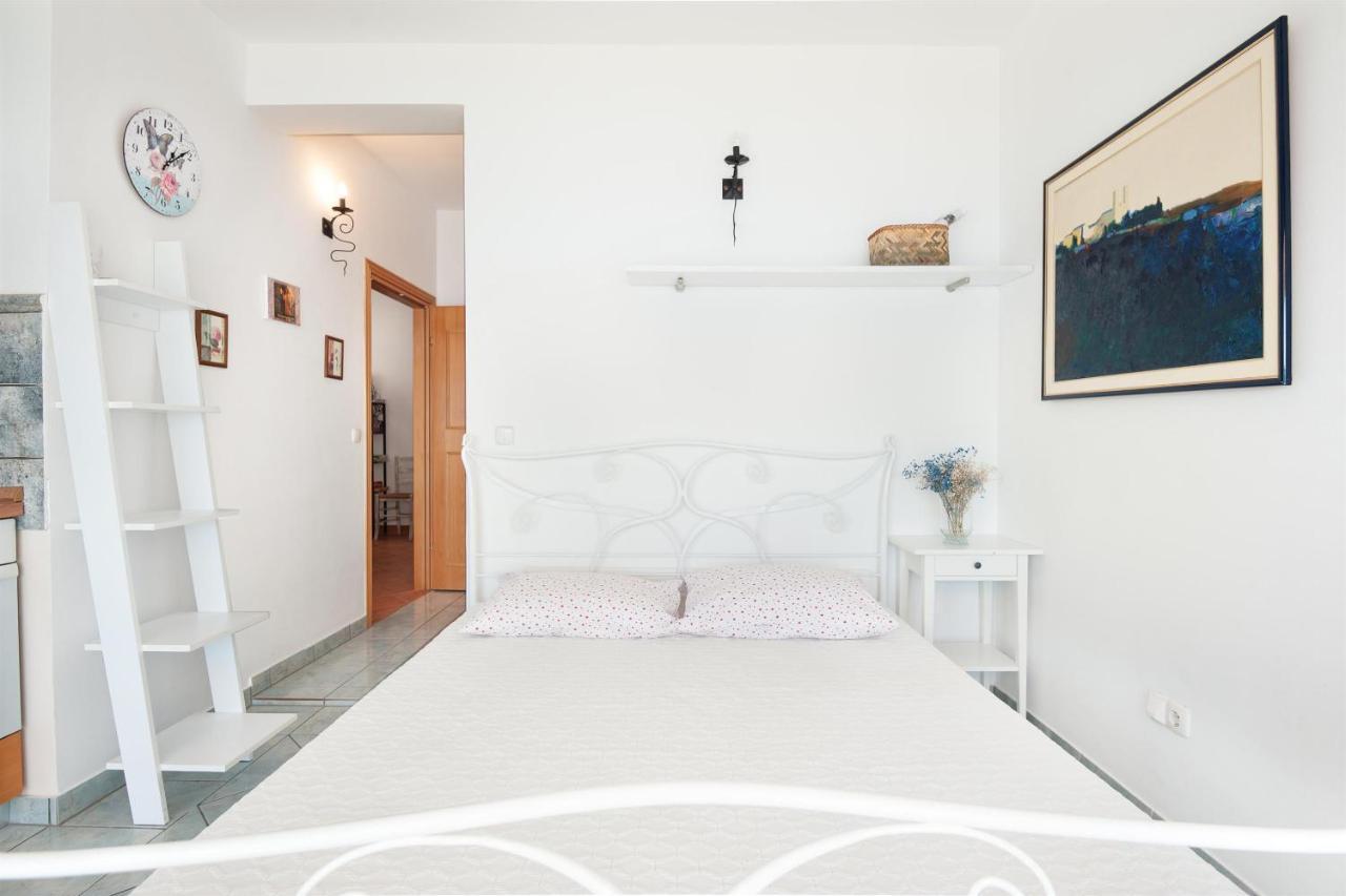 Apartments Gordana Локва-Рогозница Экстерьер фото